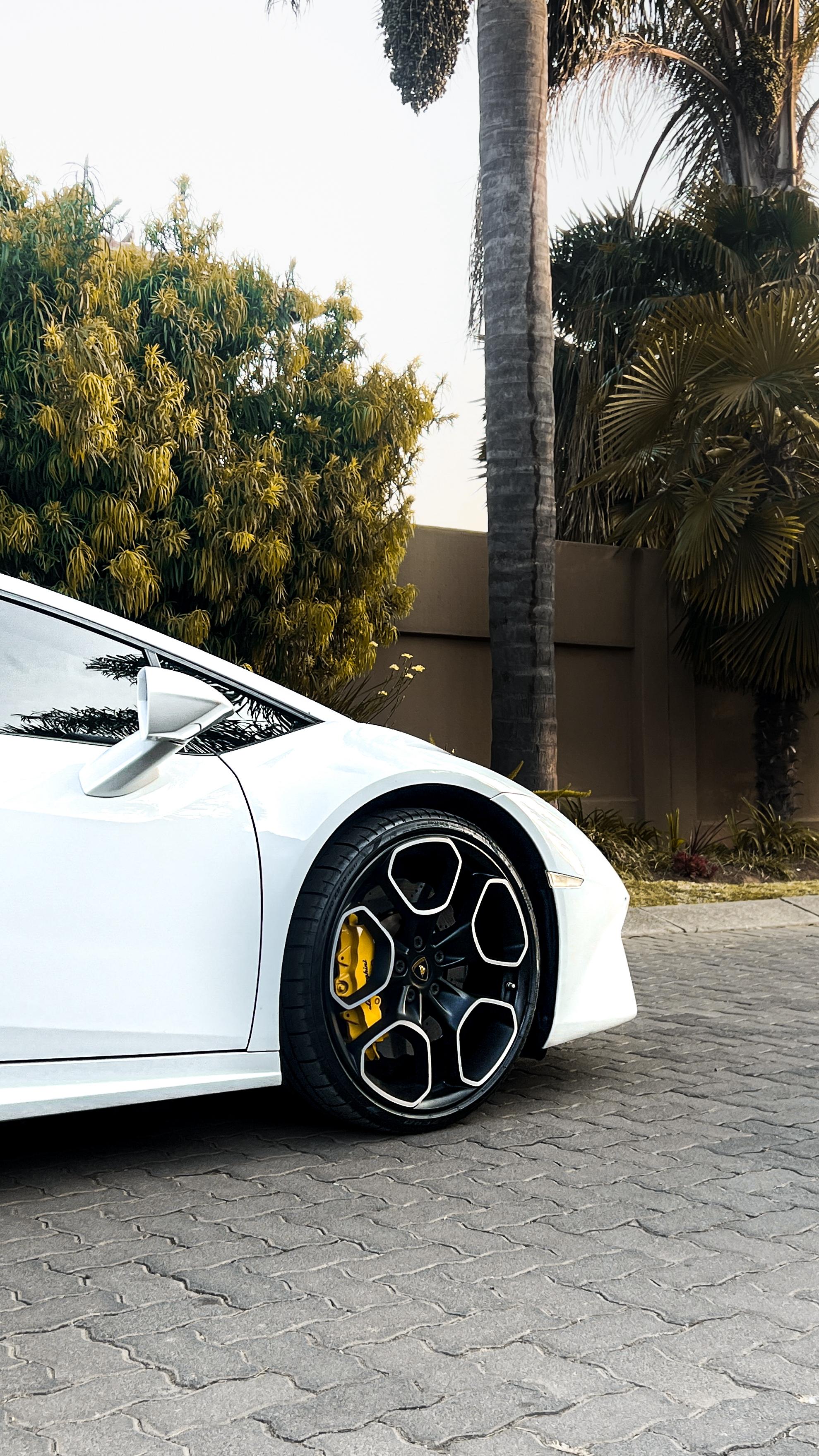 Lamborghini Huracan Side